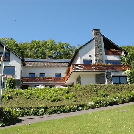 Pension Haus Diefenbach ハイムバッハ エクステリア 写真