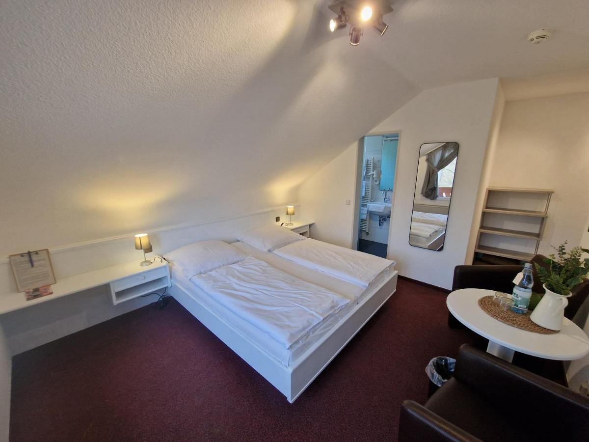 Pension Haus Diefenbach ハイムバッハ エクステリア 写真