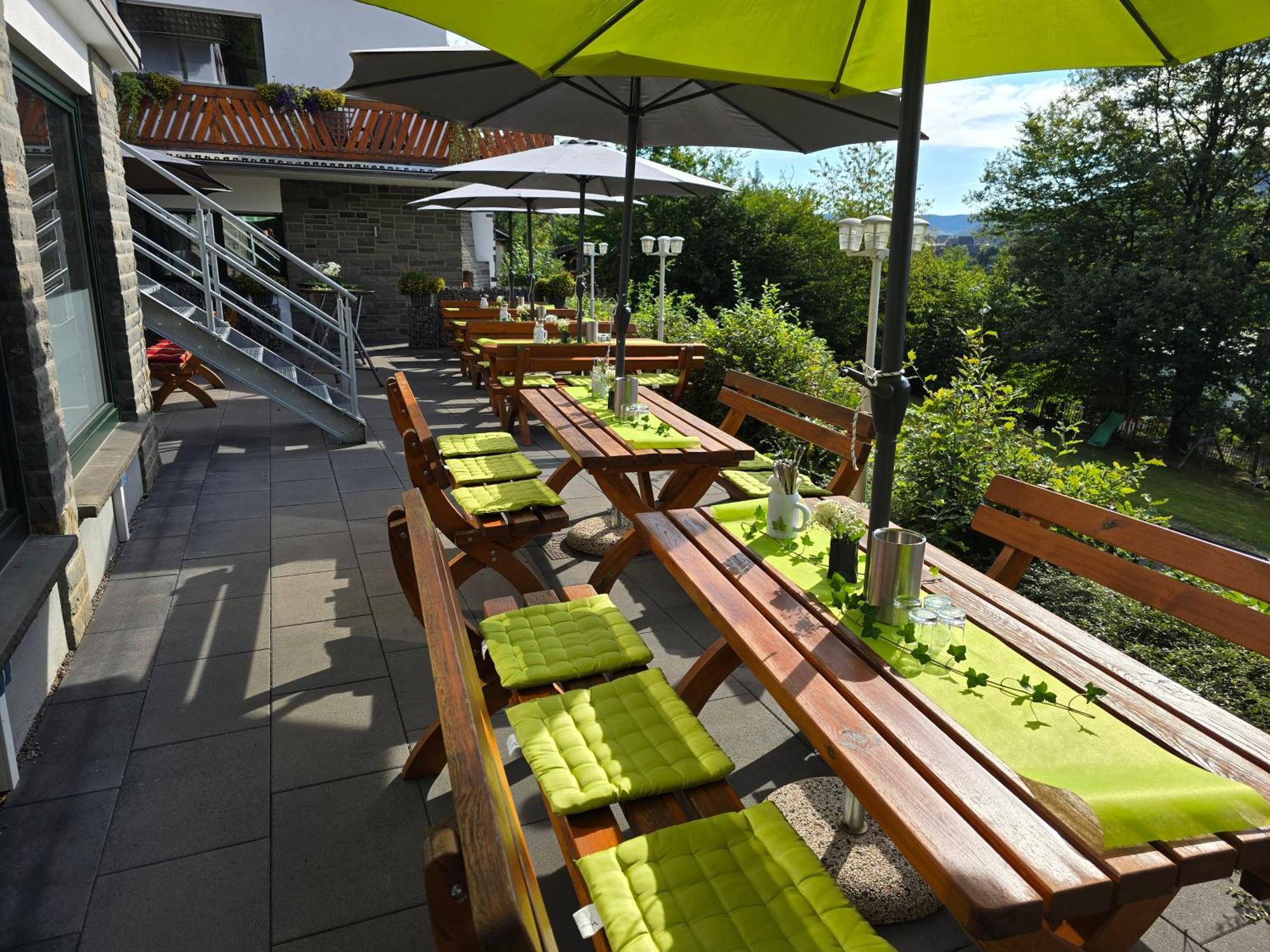 Pension Haus Diefenbach ハイムバッハ エクステリア 写真