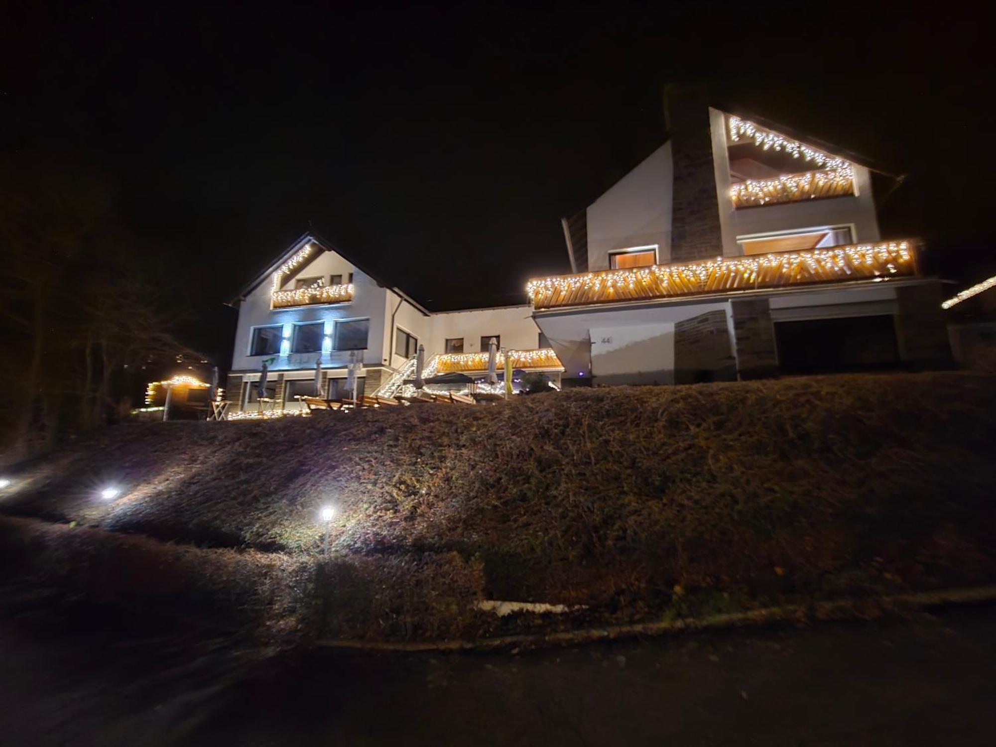 Pension Haus Diefenbach ハイムバッハ エクステリア 写真