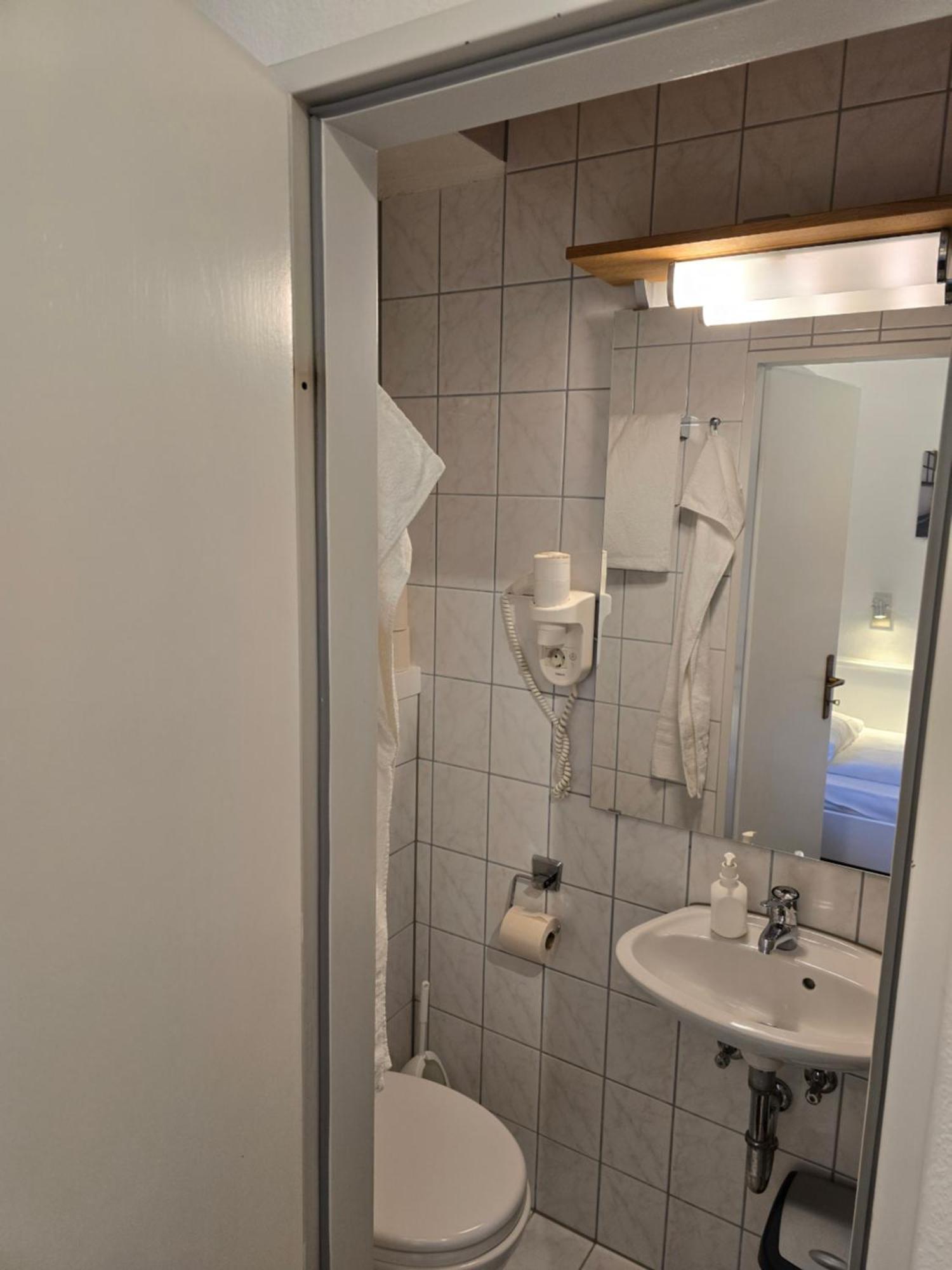 Pension Haus Diefenbach ハイムバッハ エクステリア 写真