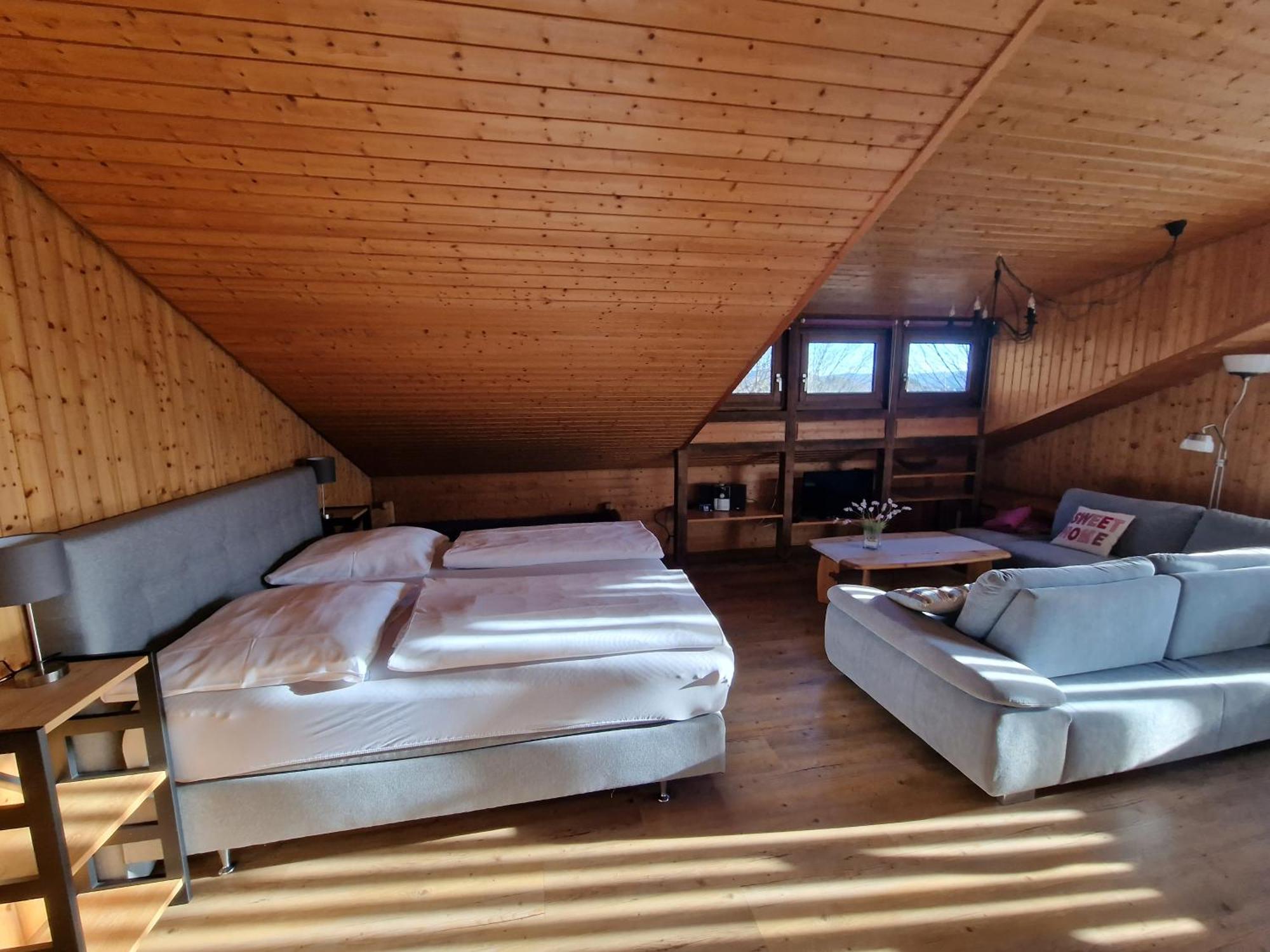 Pension Haus Diefenbach ハイムバッハ エクステリア 写真